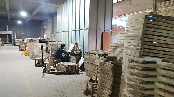 �Ї��h(hu��n)���J(r��n)�C�C����(bi��o)־��ԃ